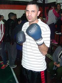 Gonzalo Gaston Casco boxer