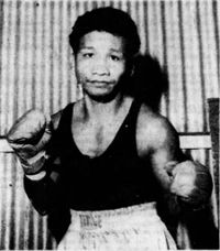 Bonnie Espinosa boxer