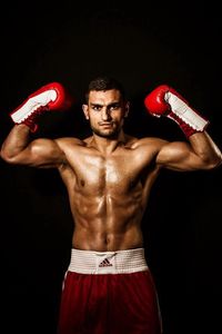 Araik Marutjan boxer