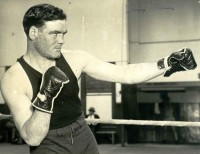 Henry Melcar boxer