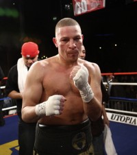 Lou Del Valle boxer