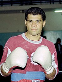 Ramon Arturo Britez boxer