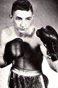 Kelly Sonner boxer