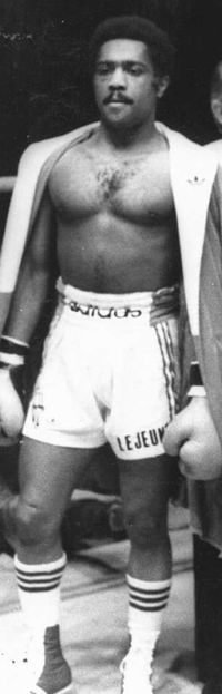Ronald Zenon boxer