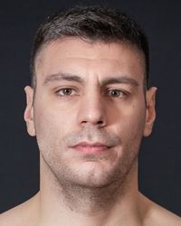 Stefan Nikolic boxer