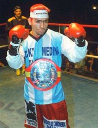 Sergio Manuel Medina boxer