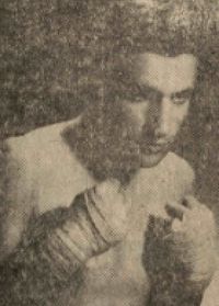 Victor Carrascosa boxer