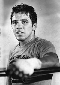 Bobby Chacon boxer