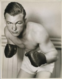 Everett Rightmire boxer