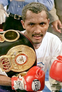 Anselmo Moreno boxer