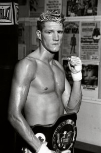 Kris Andrews boxer
