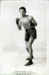Teddy Silva boxer