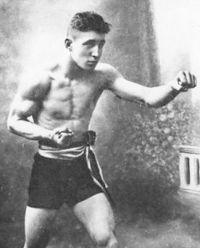 Roger Simende boxer