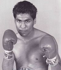 Lupe Aquino boxer